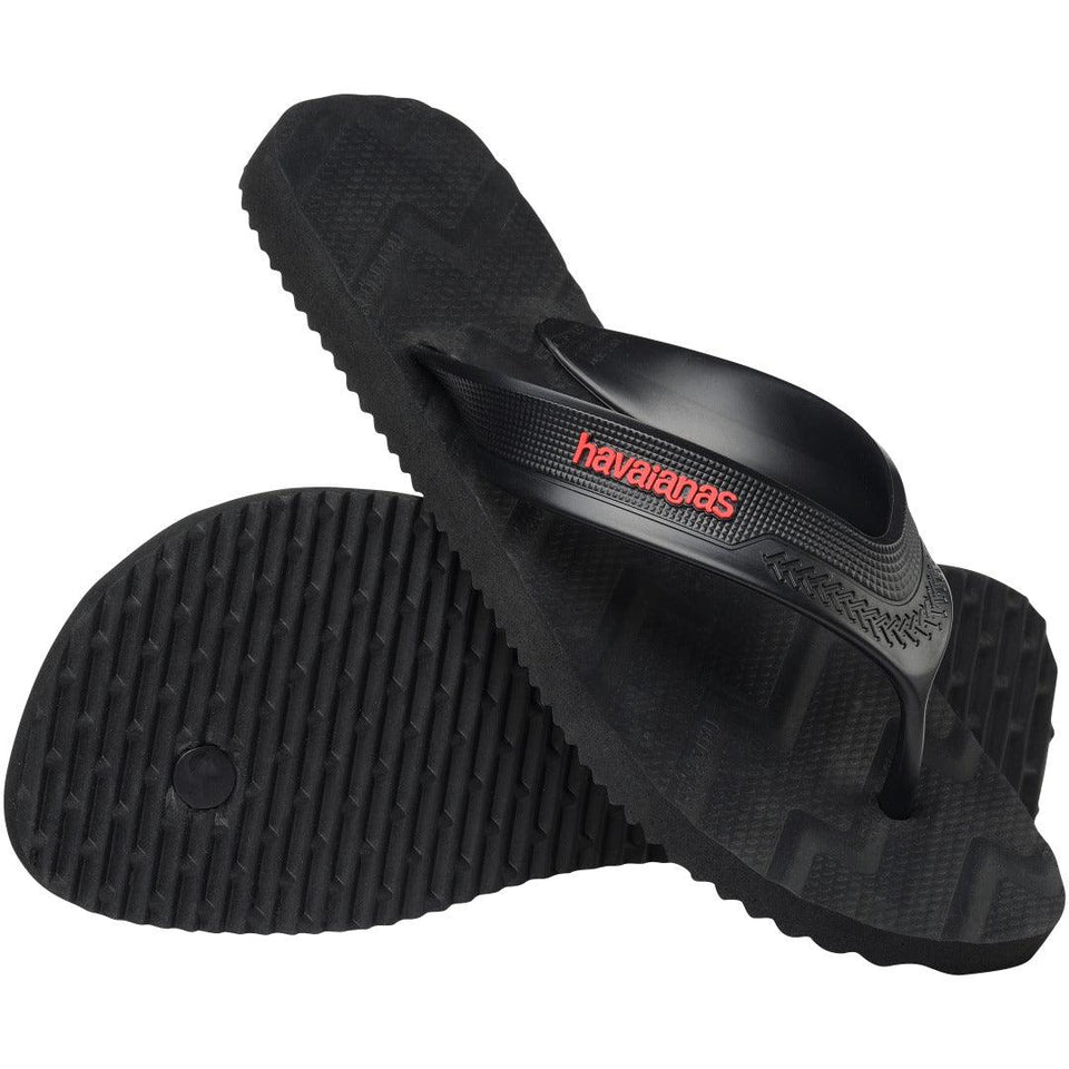 Havaianas Track Waves